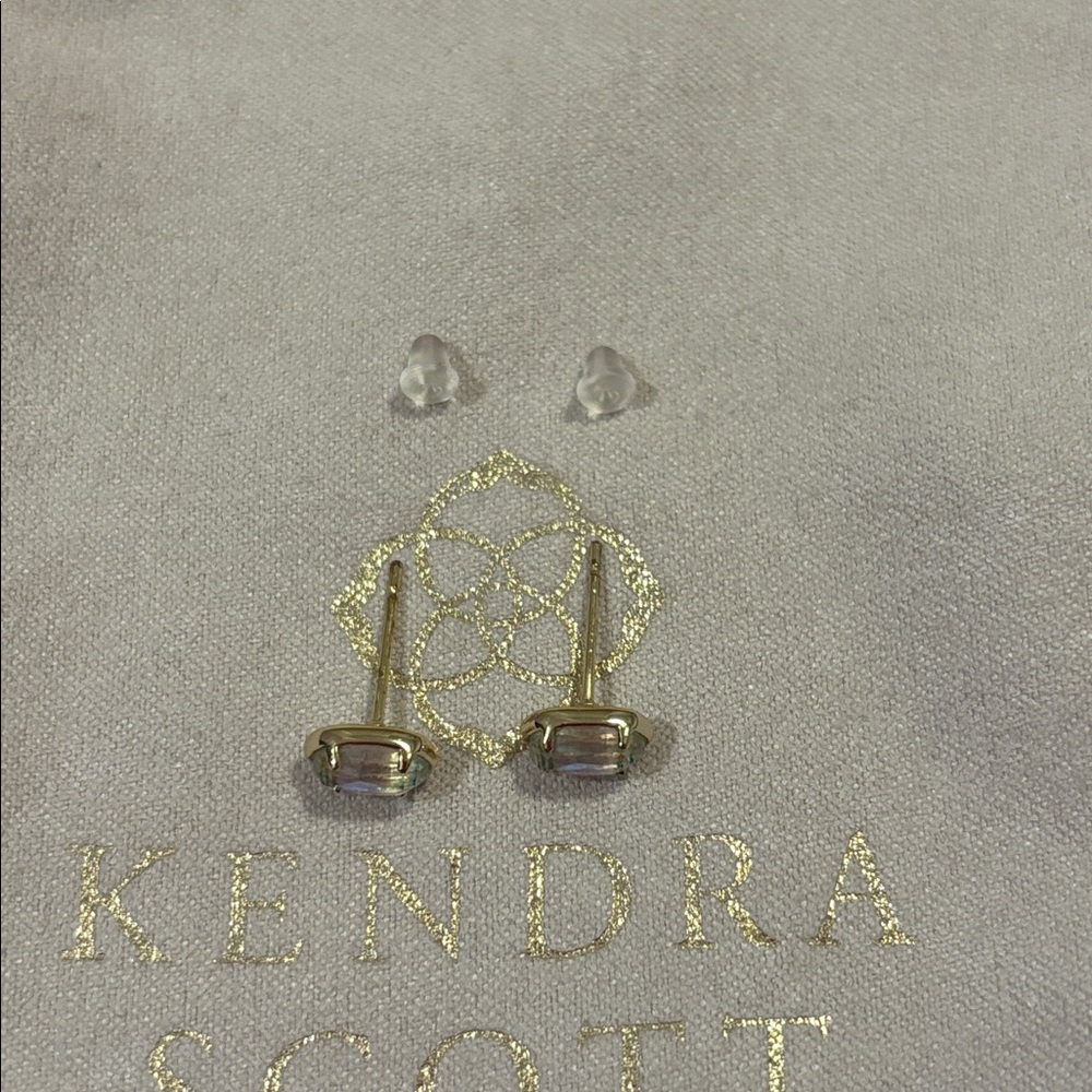 ✨SOLD✨ Kendra Scott Emilie Earrings Kendra Scott Earrings Dichroic Glass - Picture 6 of 8